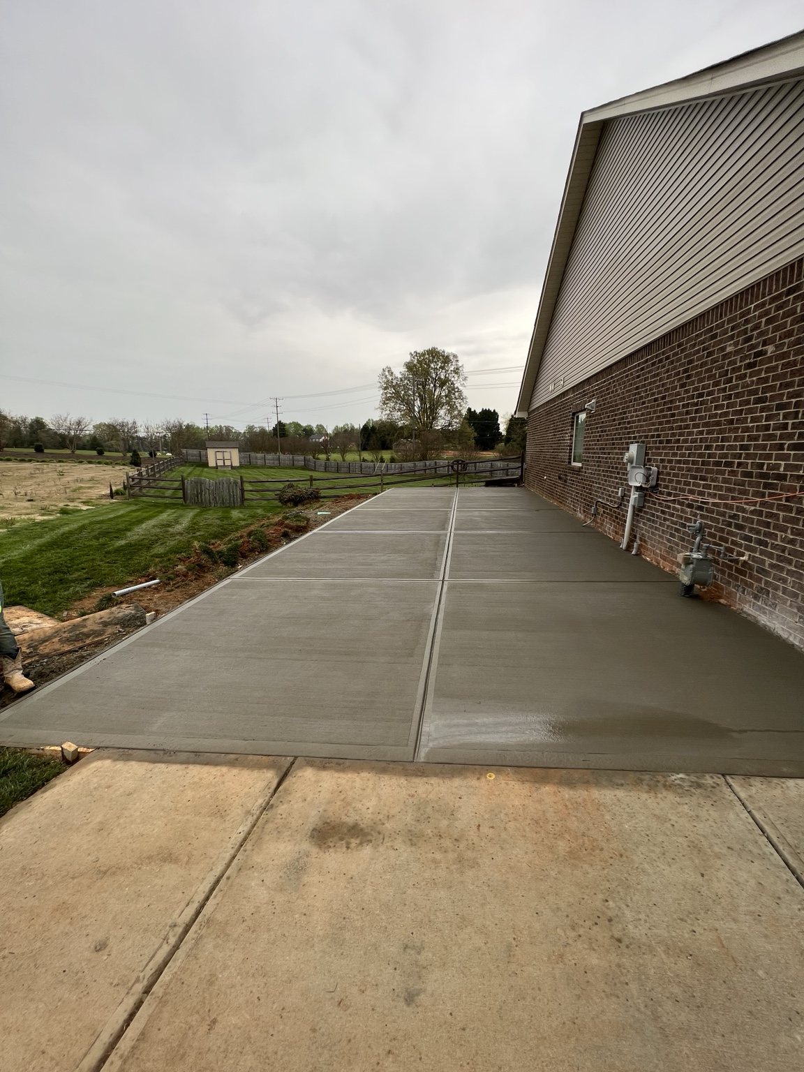 Side patio and walkway